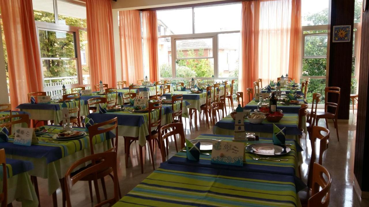 רימיני Hotel Alfa Anche In All Inclusive מראה חיצוני תמונה