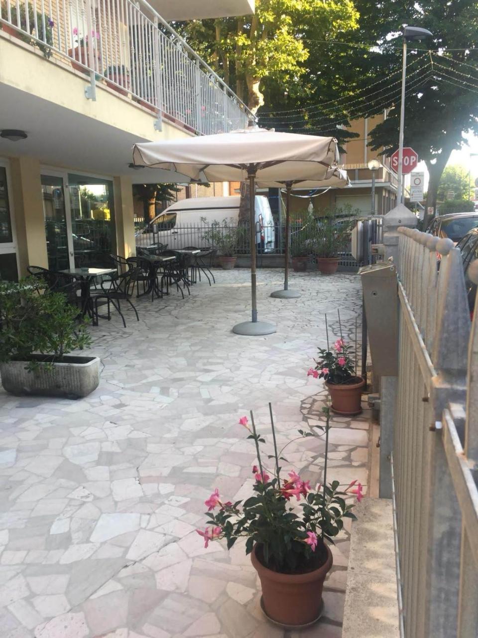 רימיני Hotel Alfa Anche In All Inclusive מראה חיצוני תמונה